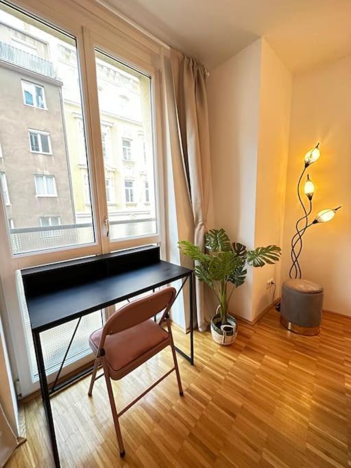 3-Room Vienna Centrale Suite Exterior foto